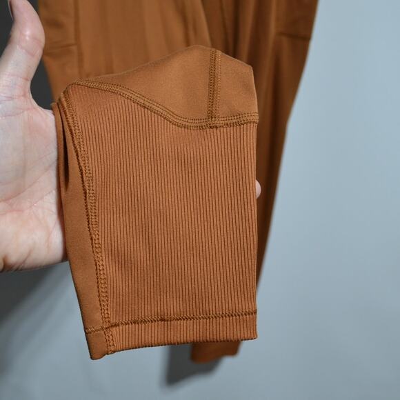 All In Motion Leggings Orange & Burgandy Size XS - Picture 9 of 10